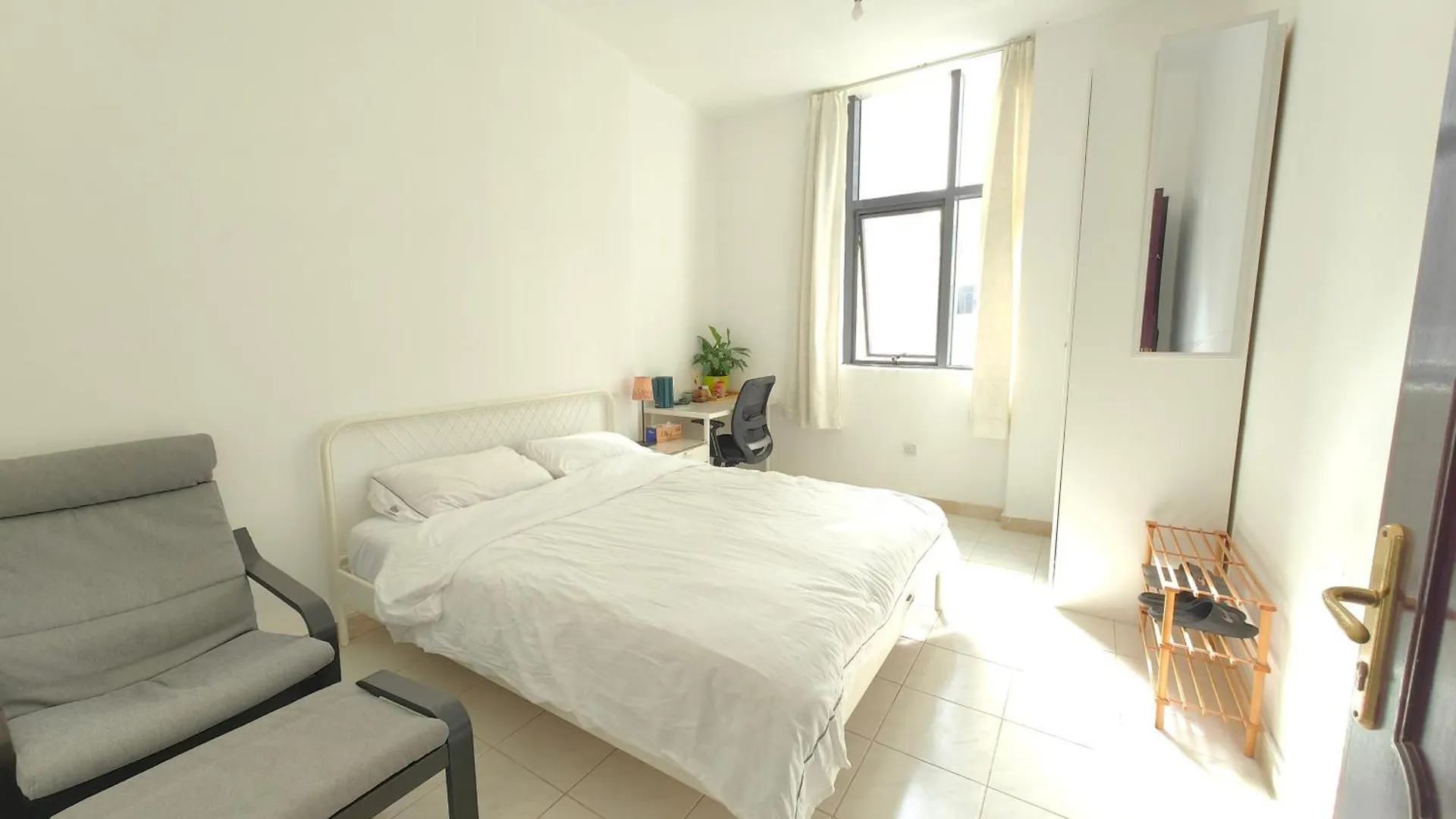 Ms. Zhang'S Flat 303 Абу-Даби