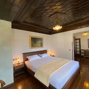 Boutique Muzaka 4*, Berat Albania